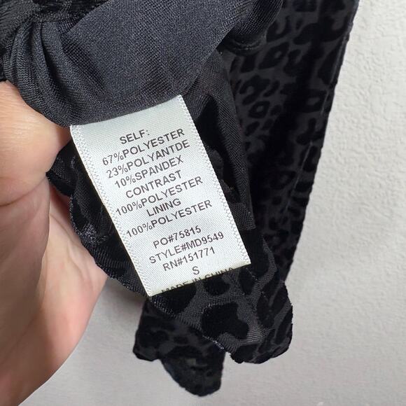 Le Lis Collection Small Velvet Cowl Neck Mini Sheath Dress Black Animal Print - Picture 7 of 7